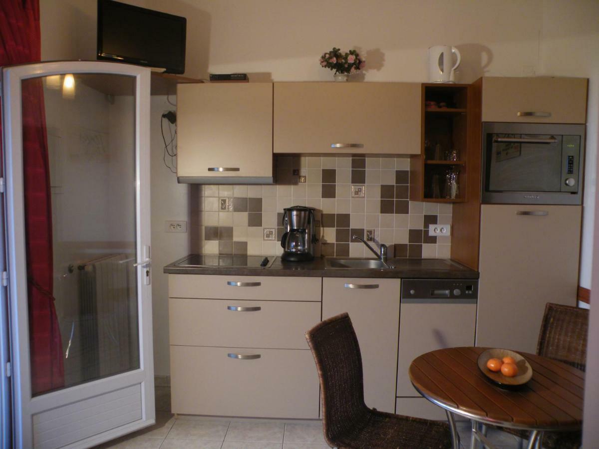Villa Liamone Studio Fuer 3 Personen , 400 M Vom Strand, Pool, Klimaanlage Sagone (Corsica) Exterior foto